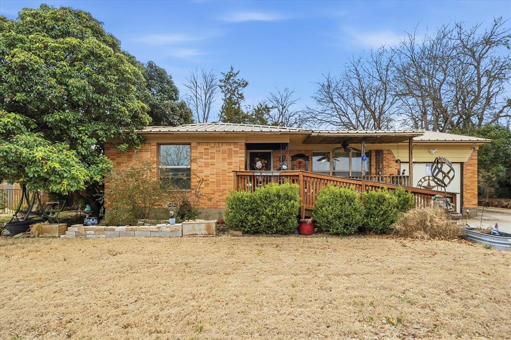 101 Joe White Street Property Photo 1