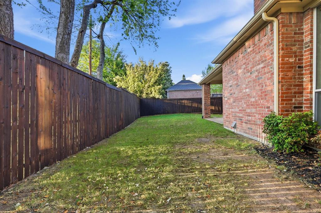 17431 Woods Edge Drive Property Photo 34