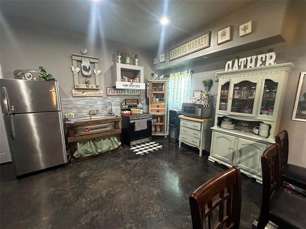 134 1112 Property Photo 1