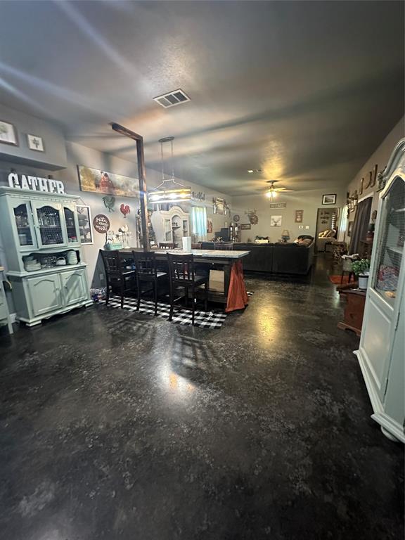 134 1112 Property Photo 4
