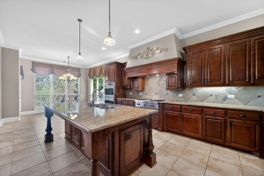 622 Naples Drive Property Photo 11