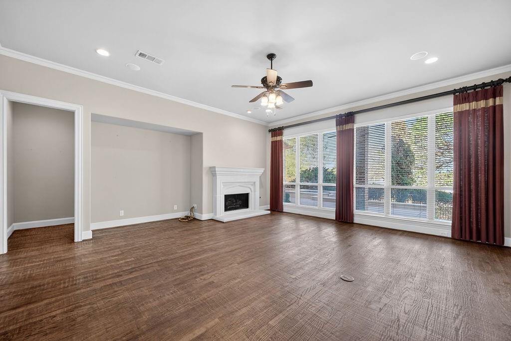 622 Naples Drive Property Photo 13