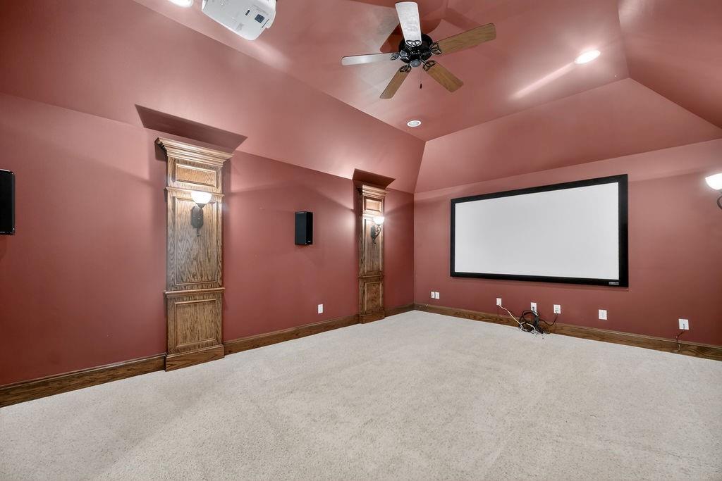 622 Naples Drive Property Photo 32