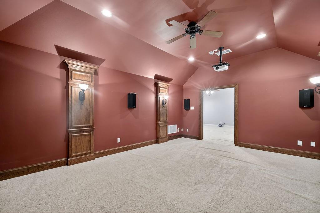 622 Naples Drive Property Photo 33