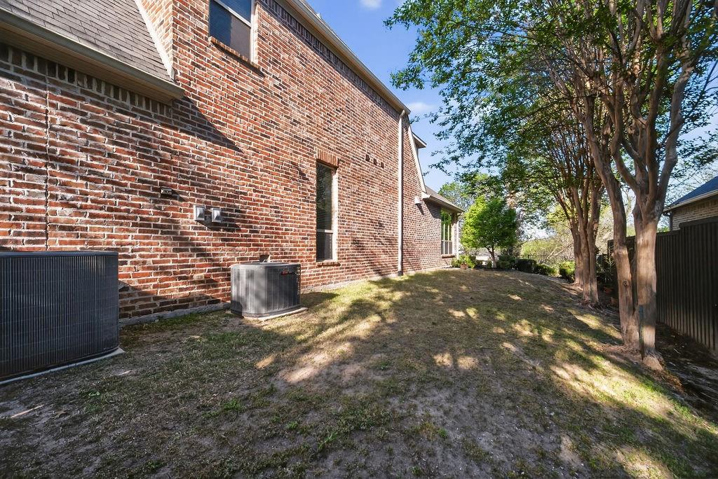 622 Naples Drive Property Photo 39