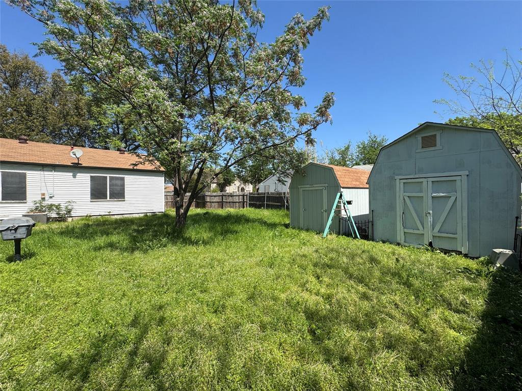 730 Sunset Drive Property Photo 5
