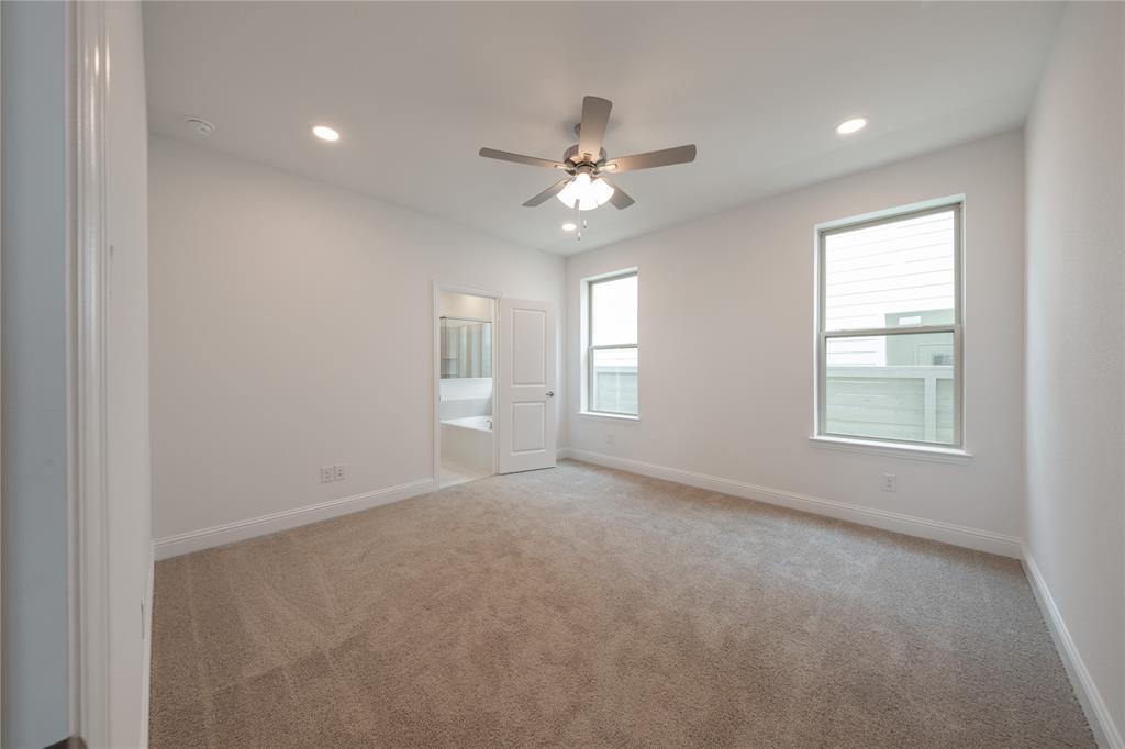 8805 Acorn Avenue Property Photo 12