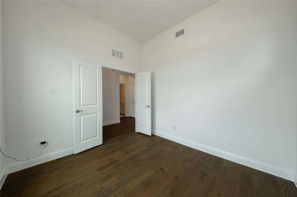 8805 Acorn Avenue Property Photo 19