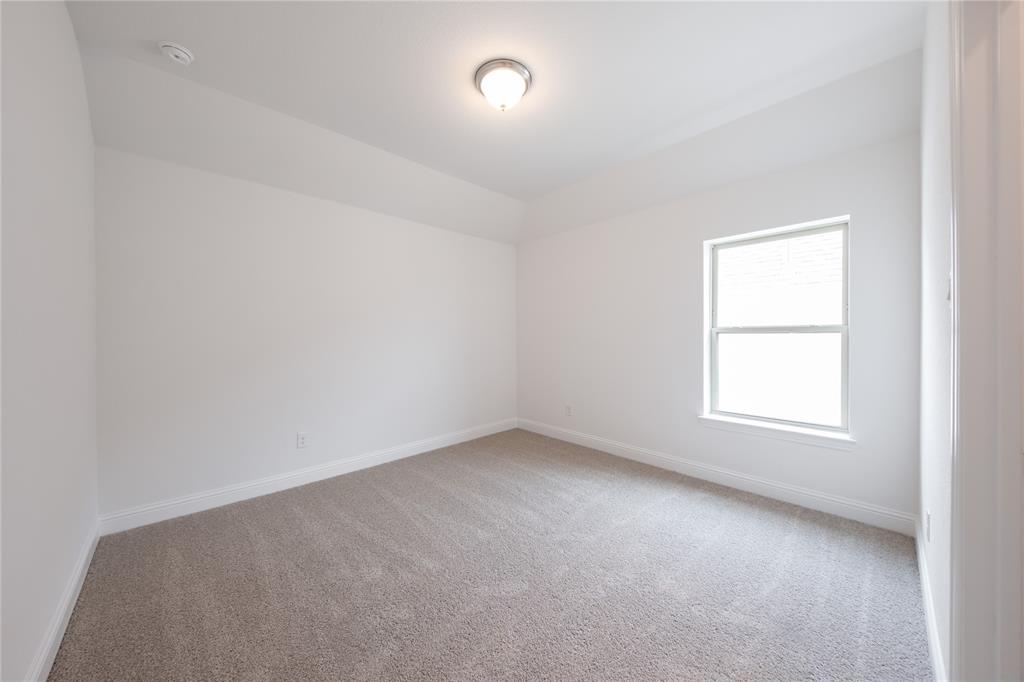 8805 Acorn Avenue Property Photo 22