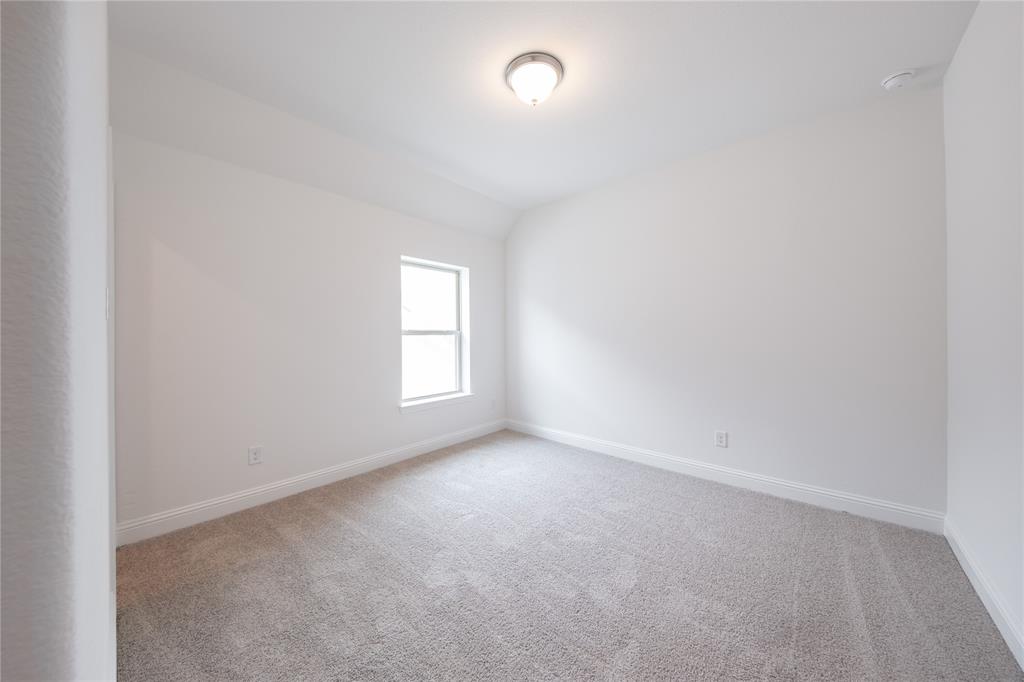8805 Acorn Avenue Property Photo 25