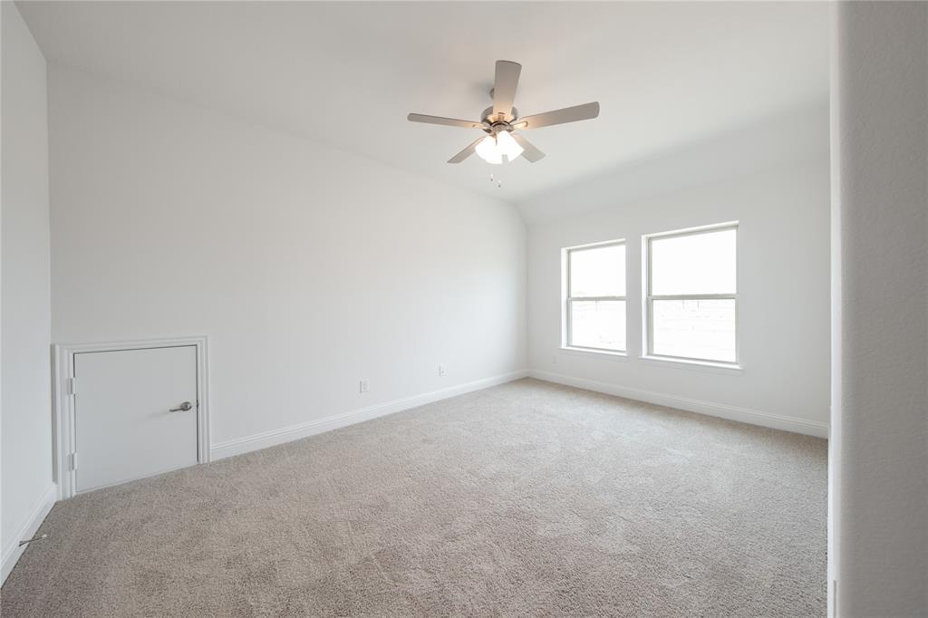 8805 Acorn Avenue Property Photo 30