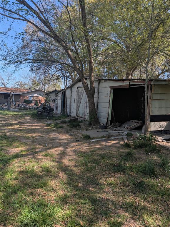 3395 Bonham Street Property Photo 5