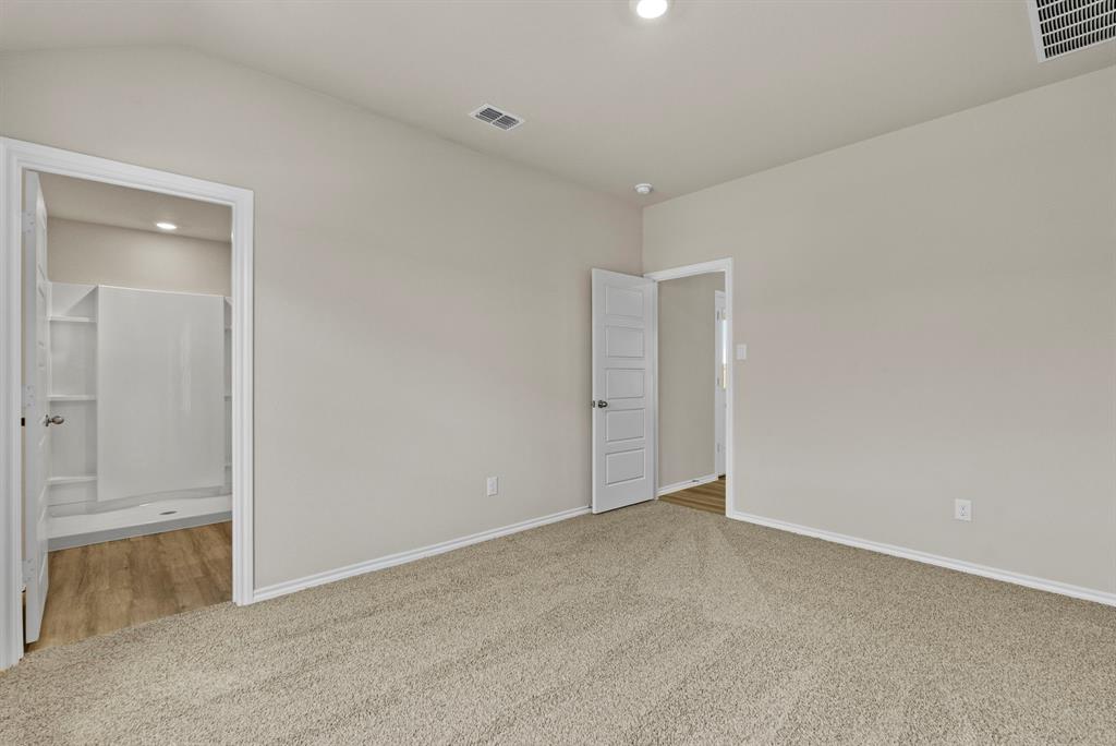 504 Marsh Street Property Photo 19