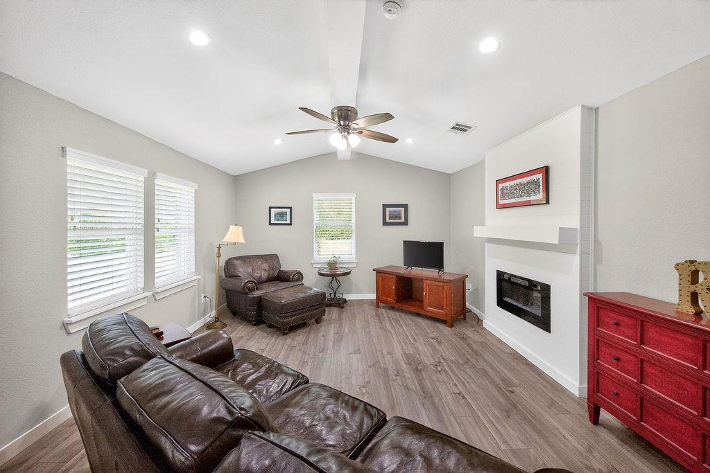 600 Bunny Rabbit Road Property Photo 2