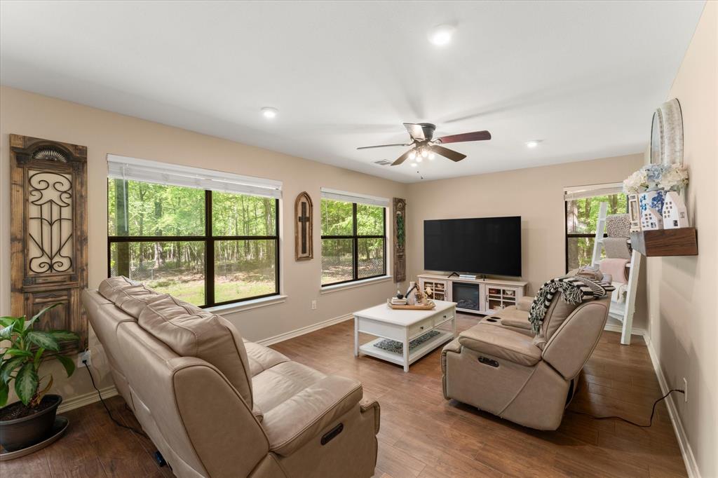 353 Pr 5861 Property Photo 17