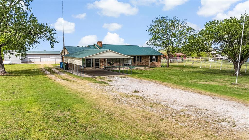 2310 Drain Drive Property Photo 1