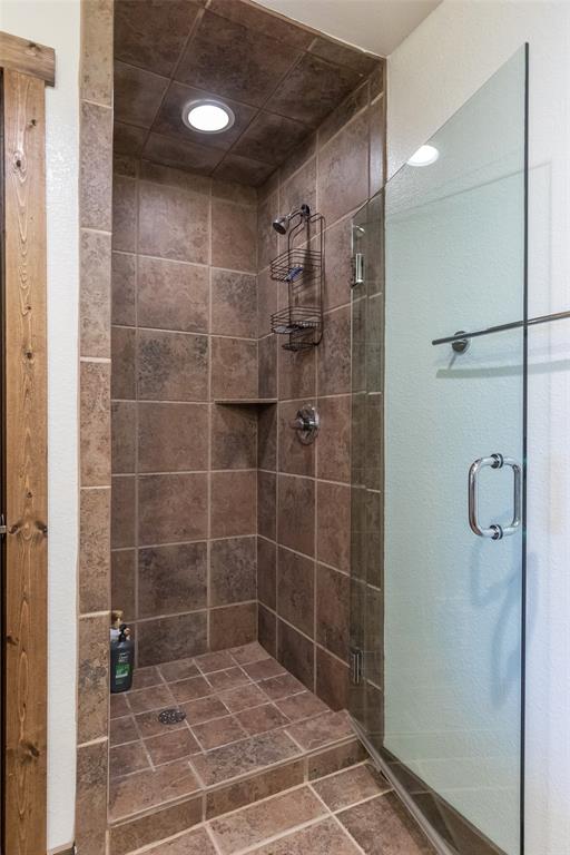 440 Lakeside Drive Property Photo 16