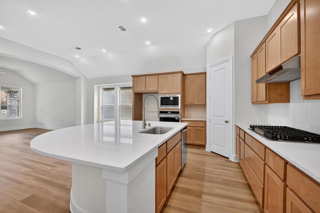 5008 Westhaven Circle Property Photo 2