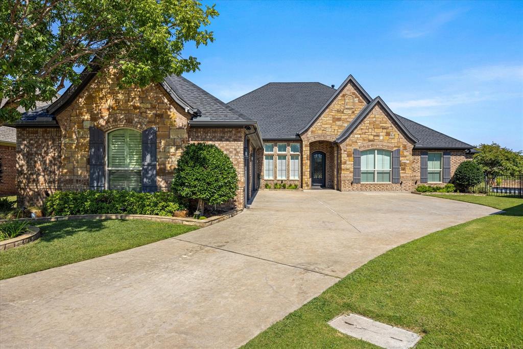 1203 Huntington Cove Court Property Photo 1
