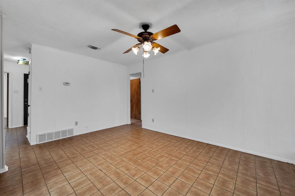 7509 Overhill Road Property Photo 19