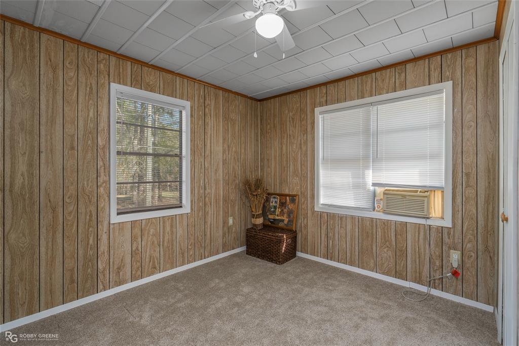 121 Willow Street Property Photo 33
