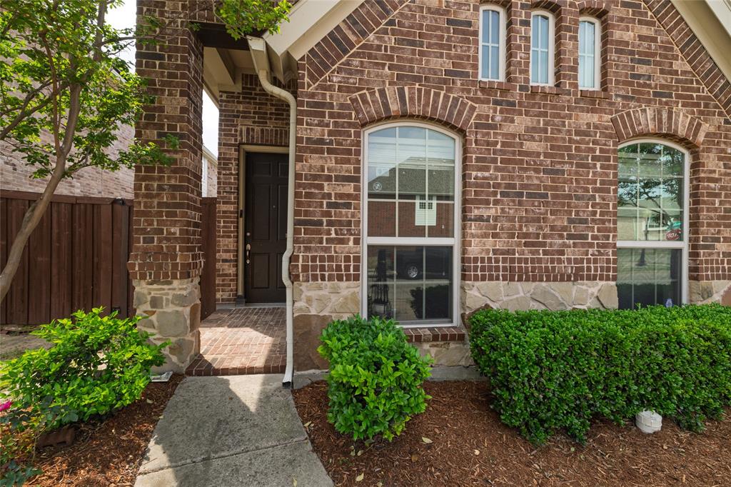 2108 Harris Place Property Photo 2