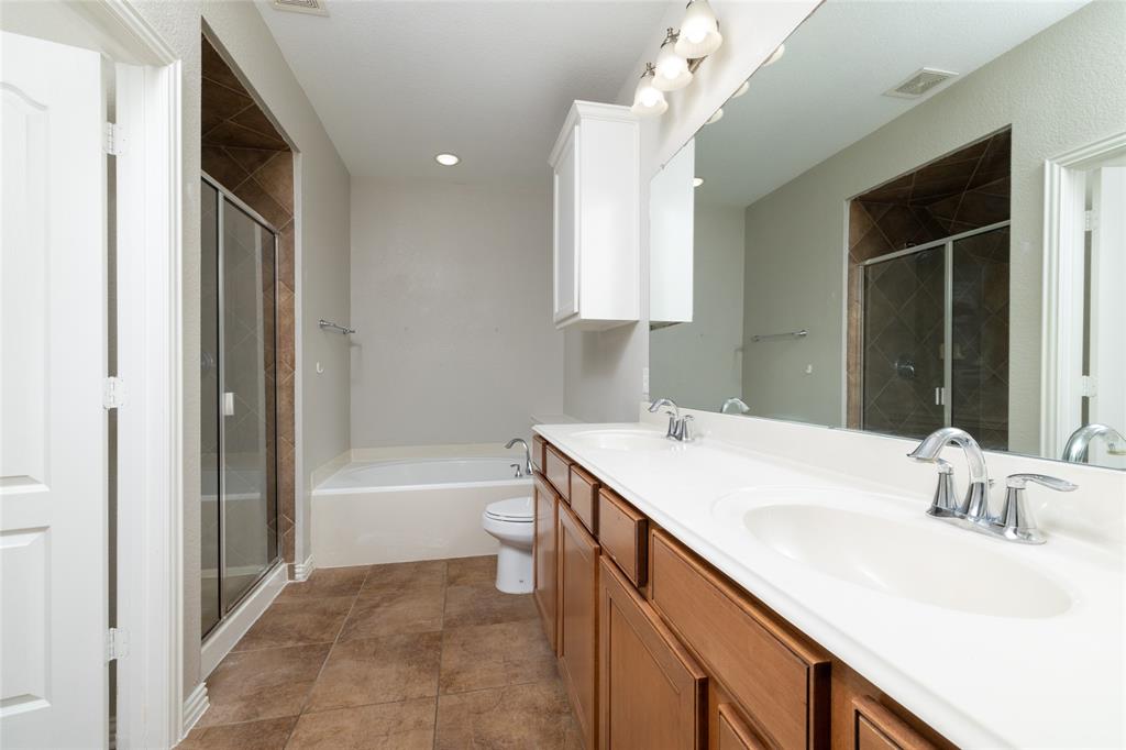 2108 Harris Place Property Photo 10