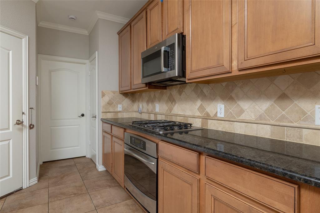 2108 Harris Place Property Photo 15
