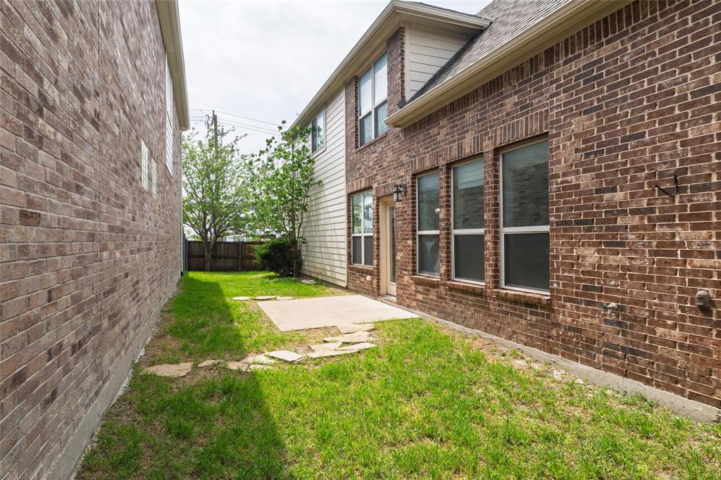 2108 Harris Place Property Photo 31
