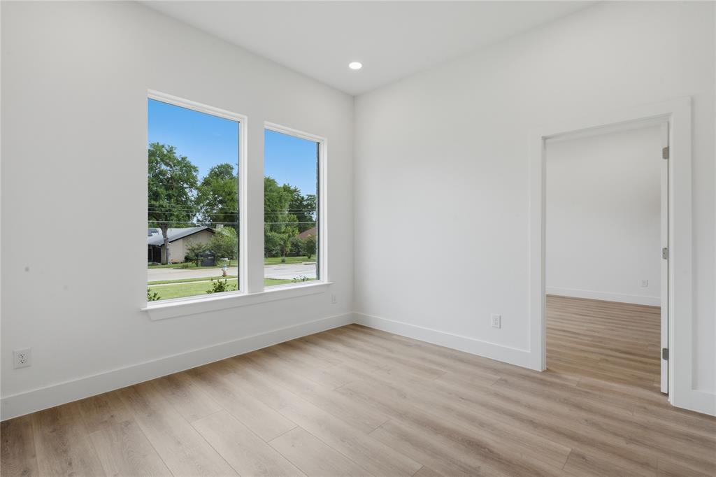 2634 Bainbridge Drive Property Photo 29