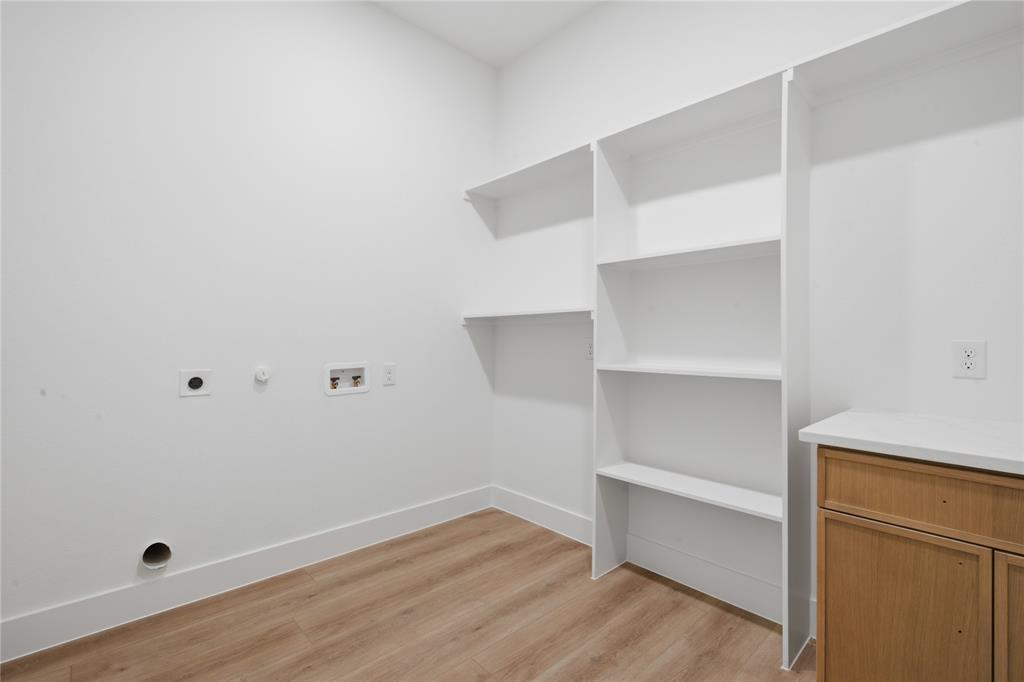 2634 Bainbridge Drive Property Photo 37