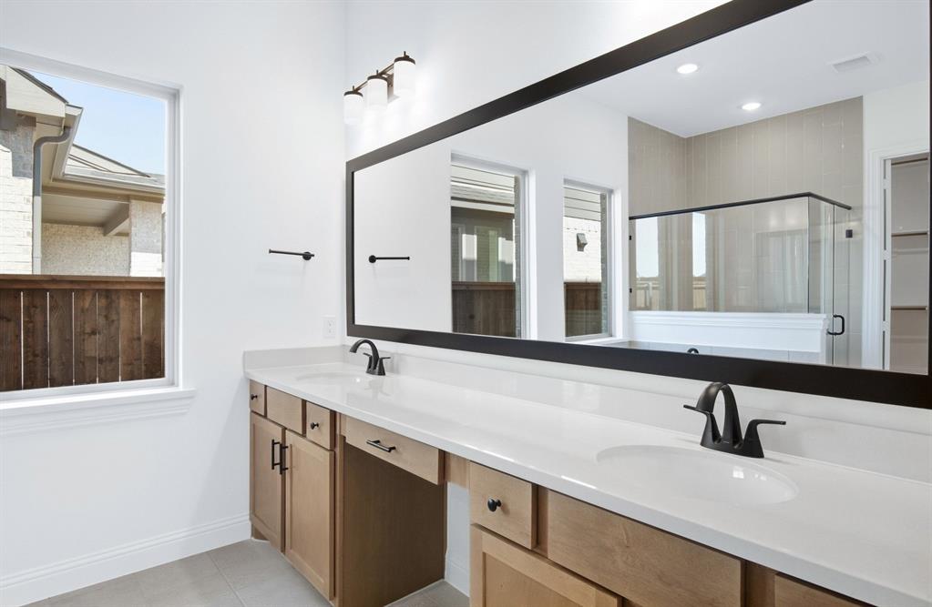 2824 Paddington Drive Property Photo 20