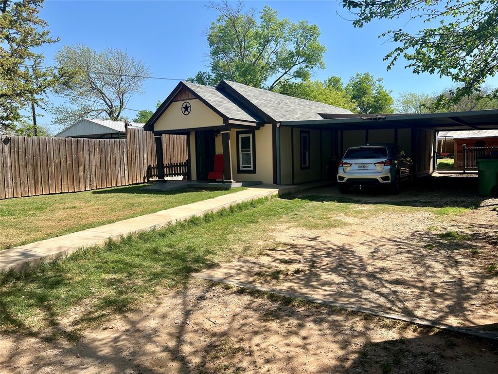 716 Baylor Street Property Photo 1