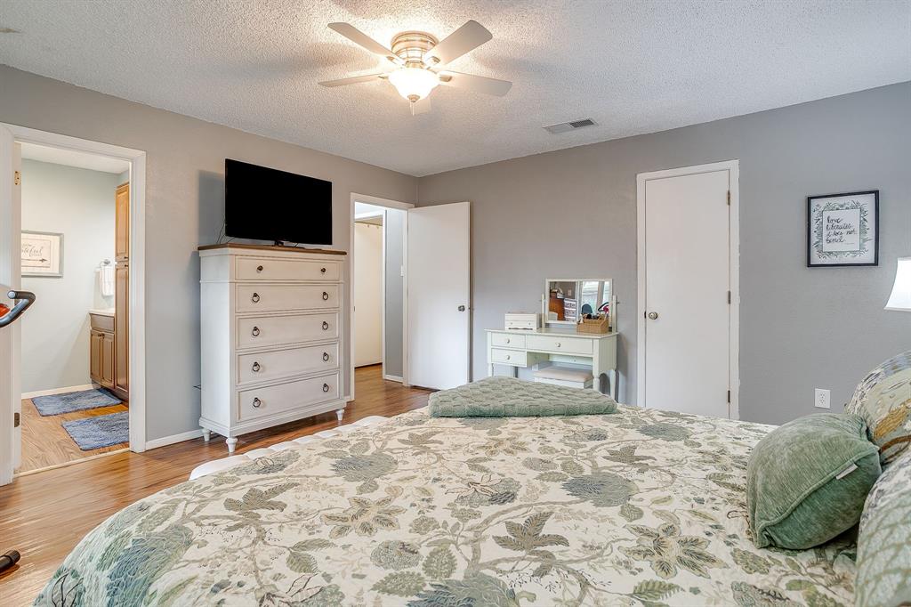 5011 Ledgestone Drive Property Photo 19