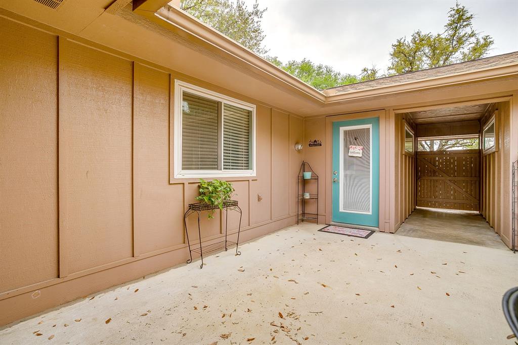 5011 Ledgestone Drive Property Photo 31