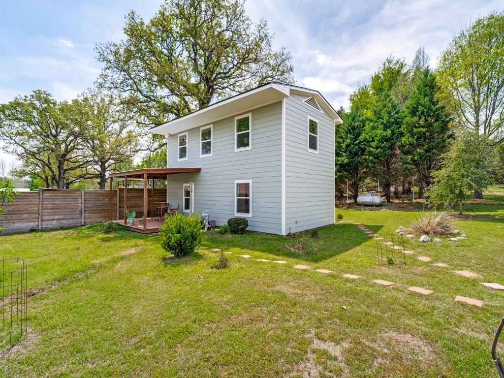 7904 River Run Property Photo 1