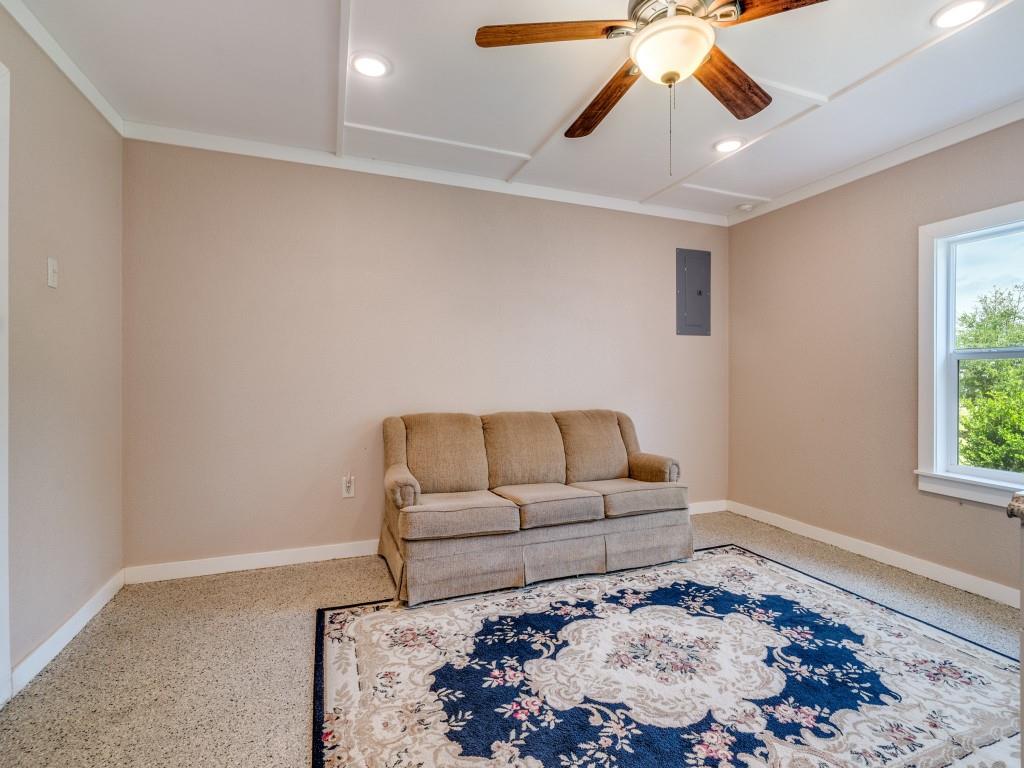7904 River Run Property Photo 12