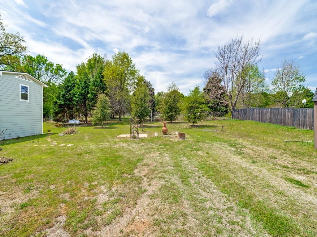 7904 River Run Property Photo 18