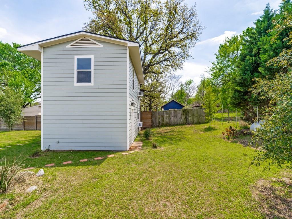 7904 River Run Property Photo 19