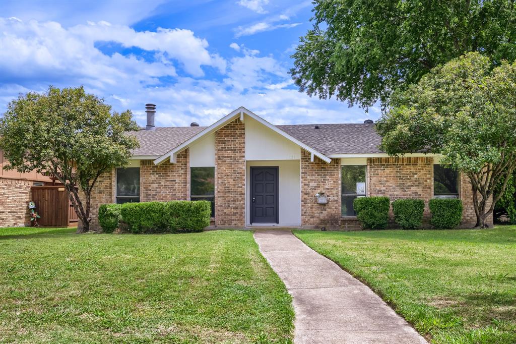 1200 Creekwood Court Property Photo 1