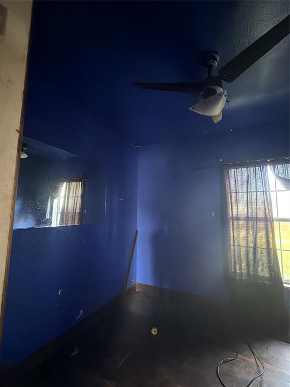 205 Graham Avenue Property Photo 6