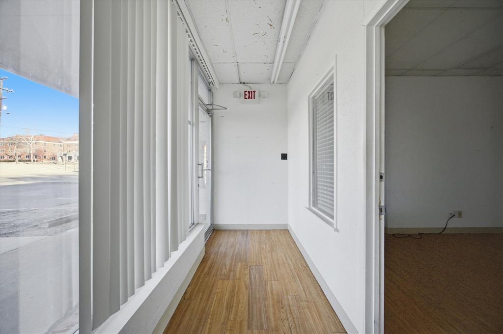 2108 Monroe Street B-e Property Photo 4