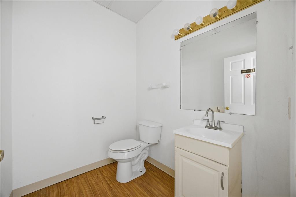 2108 Monroe Street B-e Property Photo 11