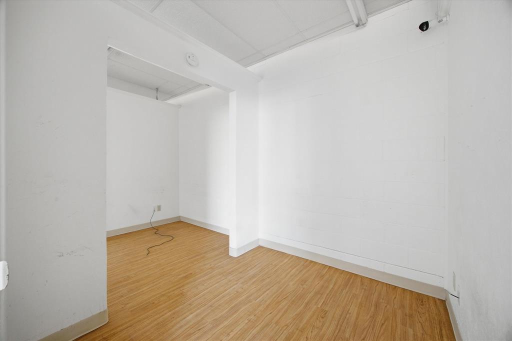 2108 Monroe Street B-e Property Photo 13