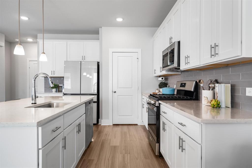1346 Roundup Way Property Photo 14