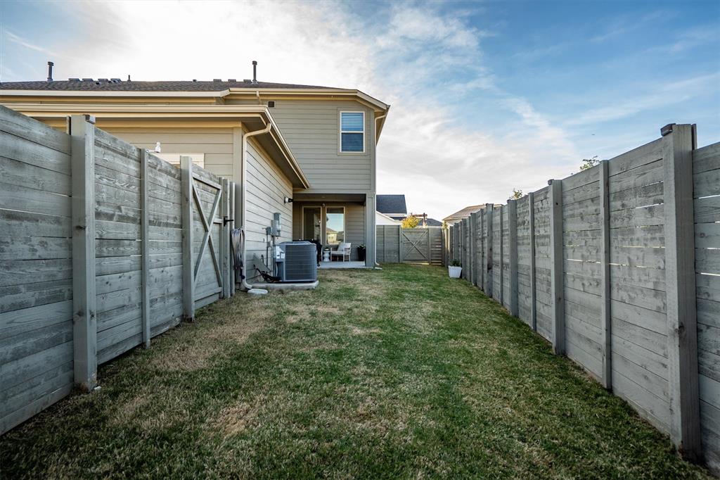 1346 Roundup Way Property Photo 26
