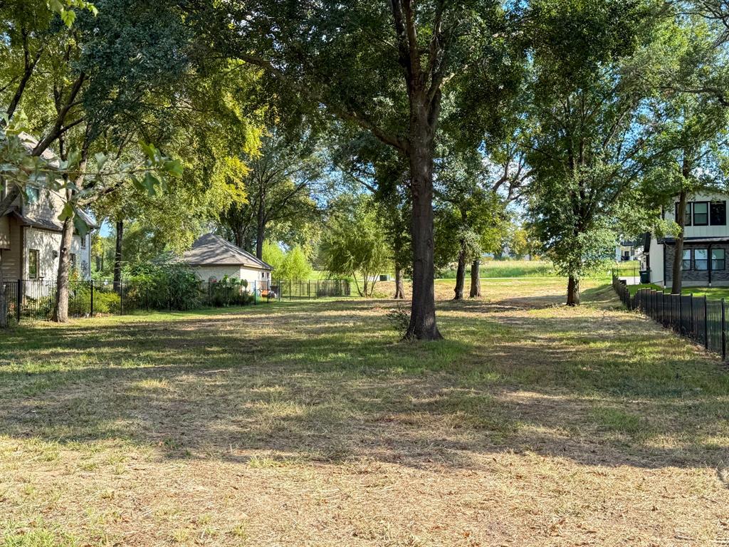 1520 Shoreline Drive Property Photo 26