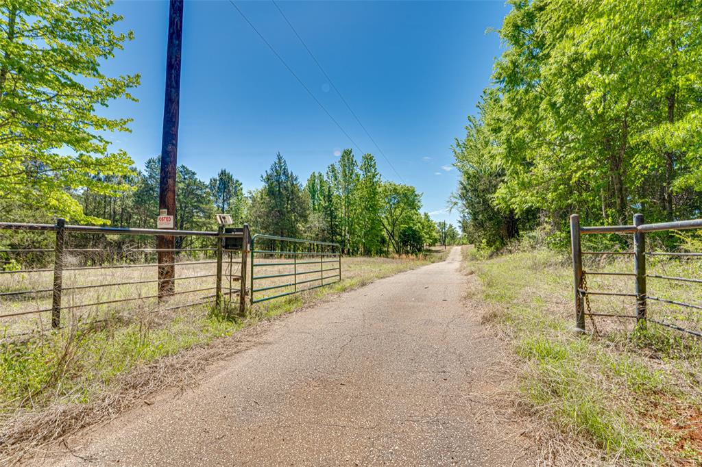 11088 County Road 334 Property Photo 3