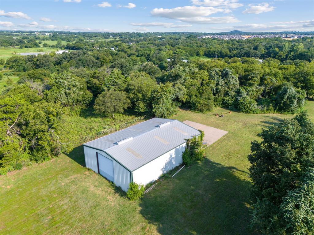 334 Eddy Avenue Property Photo 6