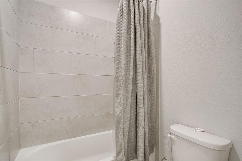 4413 Pentridge Drive Property Photo 31
